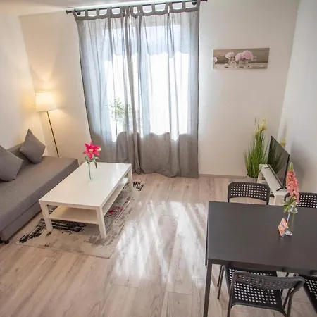 Апартаменты In The Center *