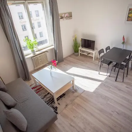 In The Center Апартаменты *