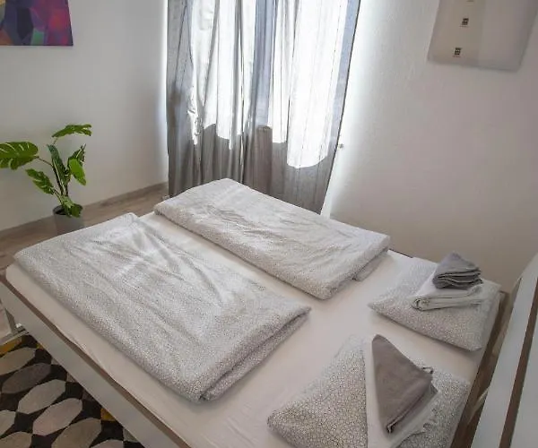 アパート In The Center *