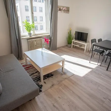 In The Center * Innsbruck